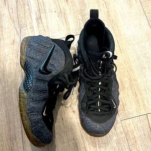 Size 9.5 NIKE Foamposite